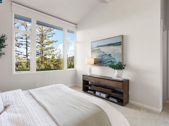 99 Via Floreado, Orinda CA 94563