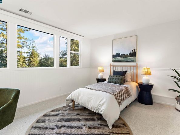 99 Via Floreado, Orinda CA 94563