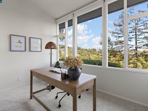 99 Via Floreado, Orinda CA 94563