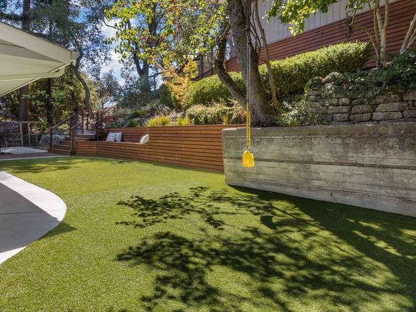 99 Via Floreado, Orinda CA 94563