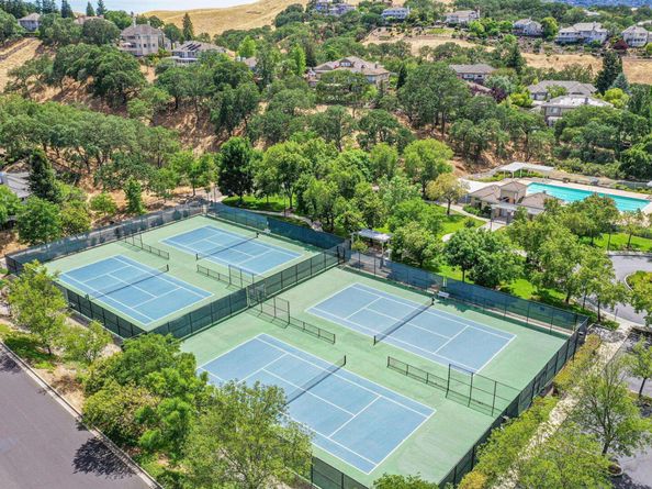 1398 Benedict Ct, Pleasanton CA 94566