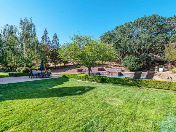 1398 Benedict Ct, Pleasanton CA 94566