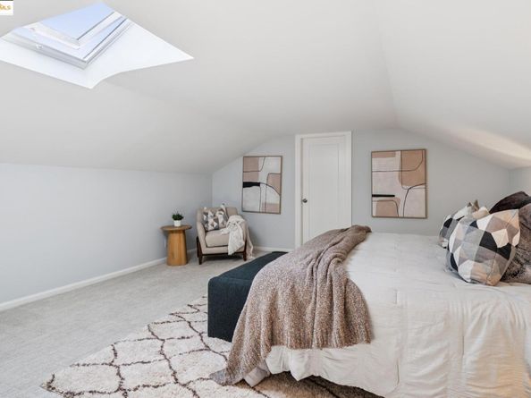 661 43rd Street, Oakland CA 94609