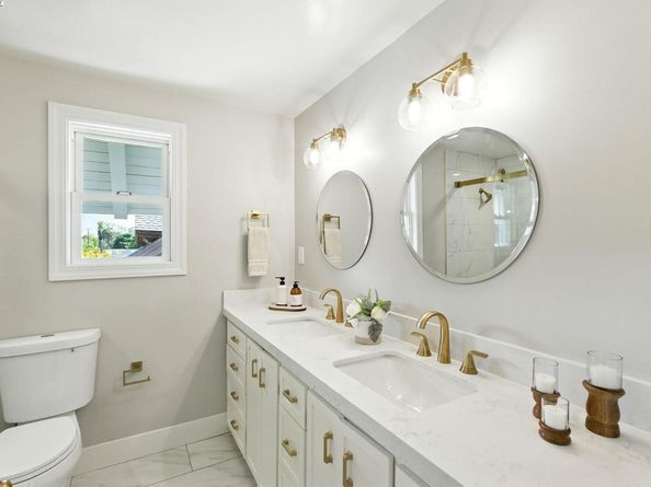 1247 Sherman St, Alameda CA 94501