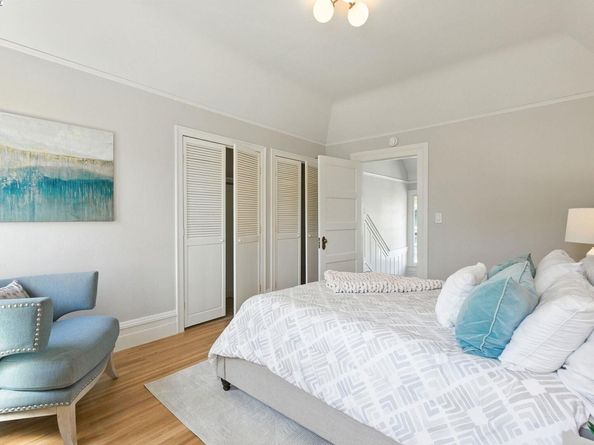 1247 Sherman St, Alameda CA 94501