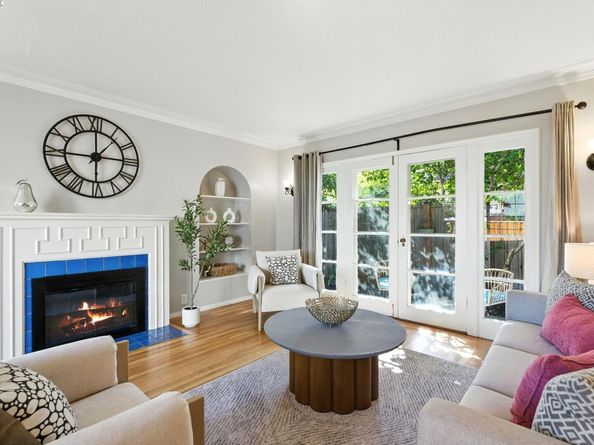 1247 Sherman St, Alameda CA 94501