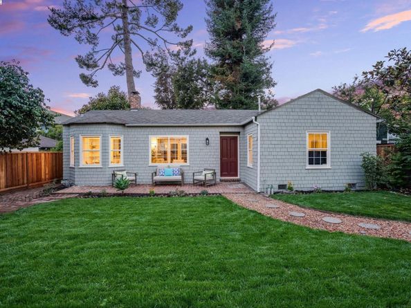 1247 Sherman St, Alameda CA 94501