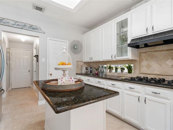106 W Bristol Oak Circle , The Woodlands Texas 77382