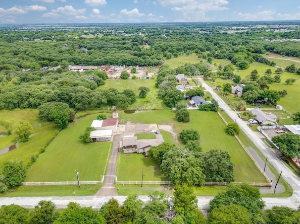 13134  Ravenview Road , Dallas Texas 75253