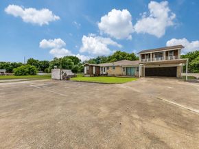 13134  Ravenview Road , Dallas Texas 75253