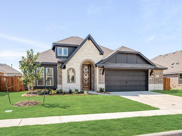 402  Atlas Cedar Drive , Glenn Heights Texas 75154