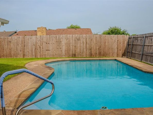 7016  Buttonwood Drive , Fort Worth Texas 76137