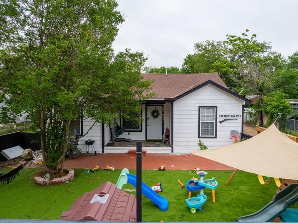 1100  Hillburn Drive , Dallas Texas 75217