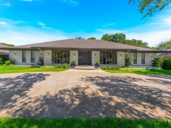 7031  Chipperton Drive , Dallas Texas 75225