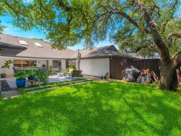 7031  Chipperton Drive , Dallas Texas 75225