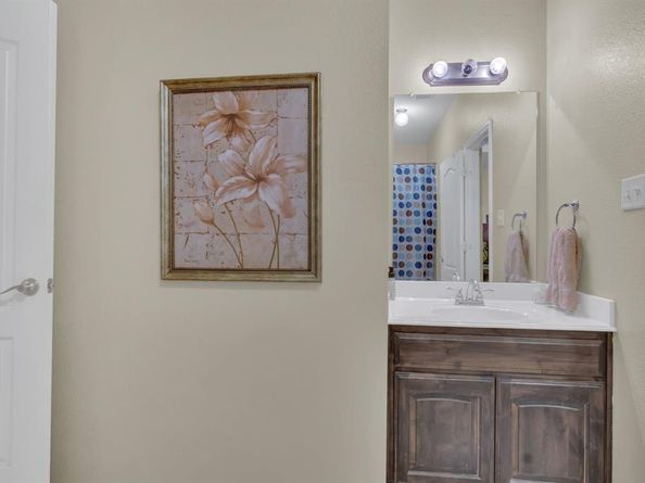 529  Beechgrove Terrace , Fort Worth Texas 76140
