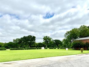 4046  Ridglea Country Club Drive  1201, Fort Worth Texas 76126