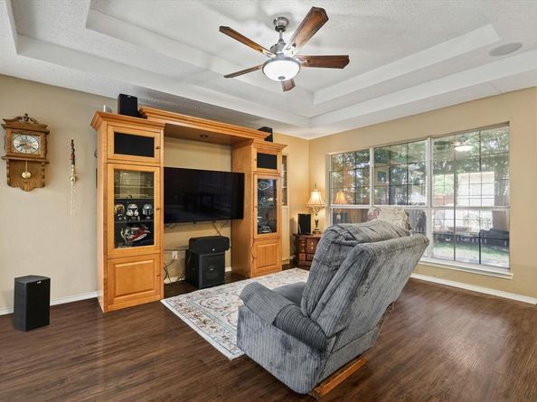 905  Birkshire Drive , Lewisville Texas 75077