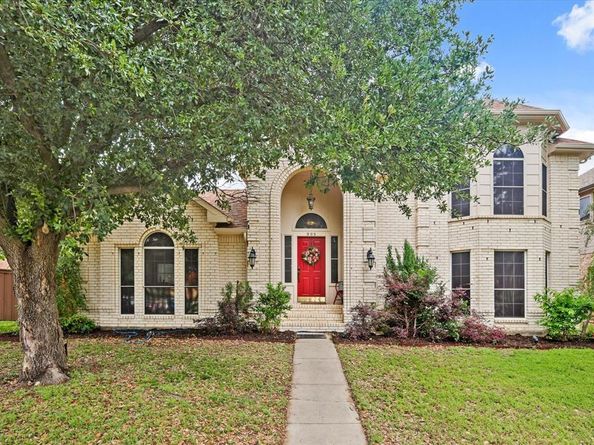 905  Birkshire Drive , Lewisville Texas 75077