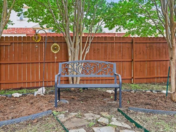 905  Birkshire Drive , Lewisville Texas 75077