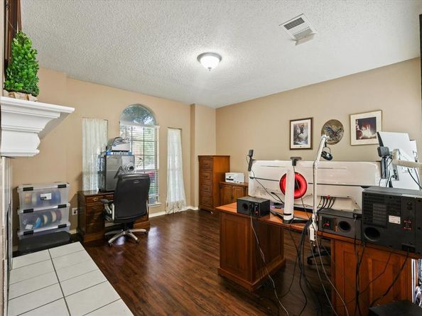 905  Birkshire Drive , Lewisville Texas 75077