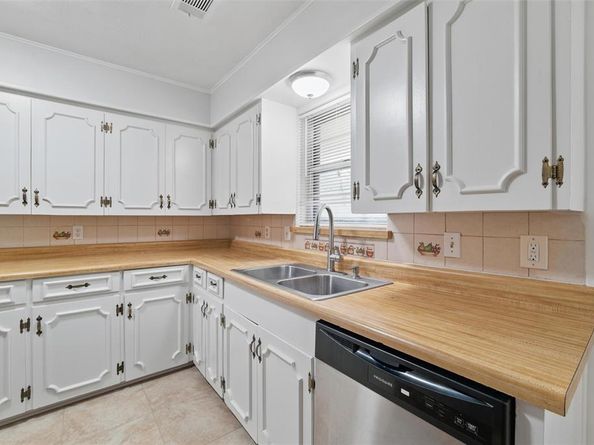 4322  Oak Trail , Dallas Texas 75232