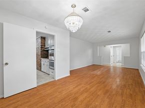 4322  Oak Trail , Dallas Texas 75232