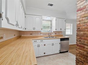 4322  Oak Trail , Dallas Texas 75232