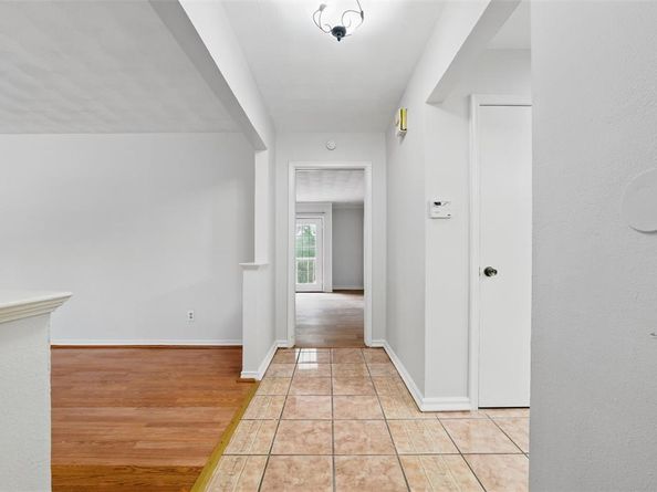 4322  Oak Trail , Dallas Texas 75232