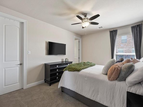 1904  Kings Pass , Heath Texas 75032