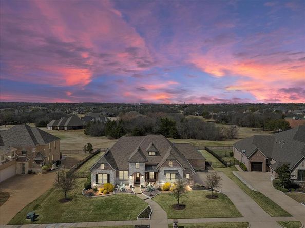 1904  Kings Pass , Heath Texas 75032