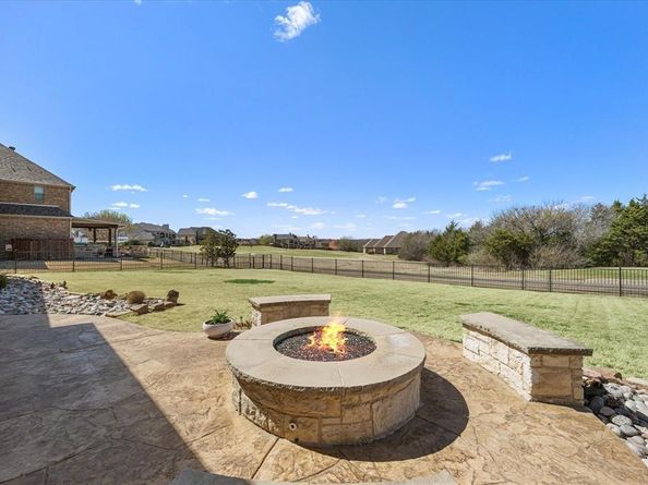 1904  Kings Pass , Heath Texas 75032