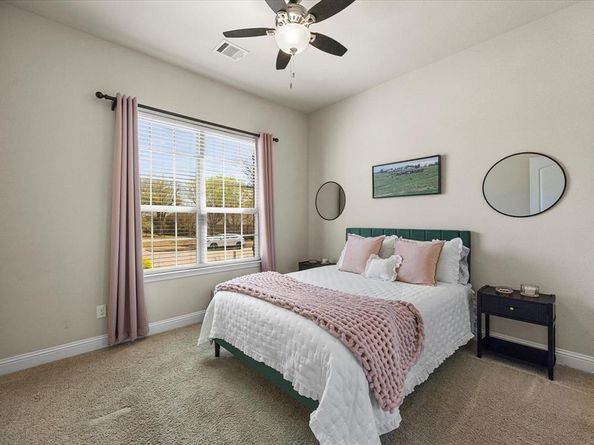 1904  Kings Pass , Heath Texas 75032