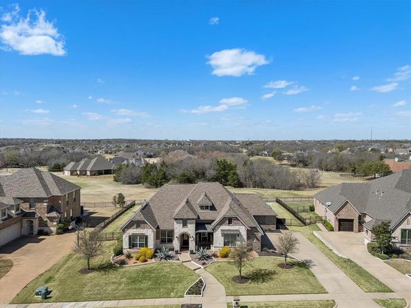 1904  Kings Pass , Heath Texas 75032