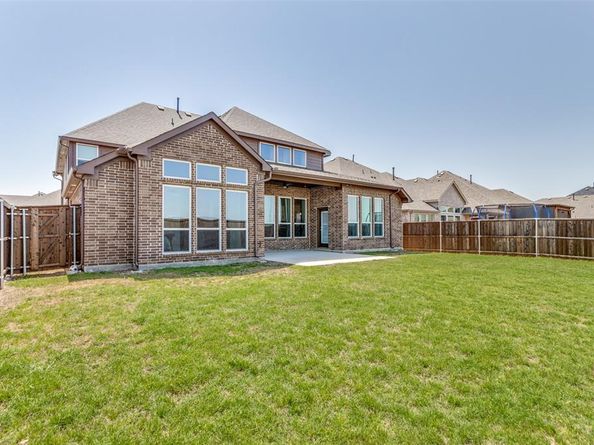 7021  Broomsedge Drive , Argyle Texas 76226
