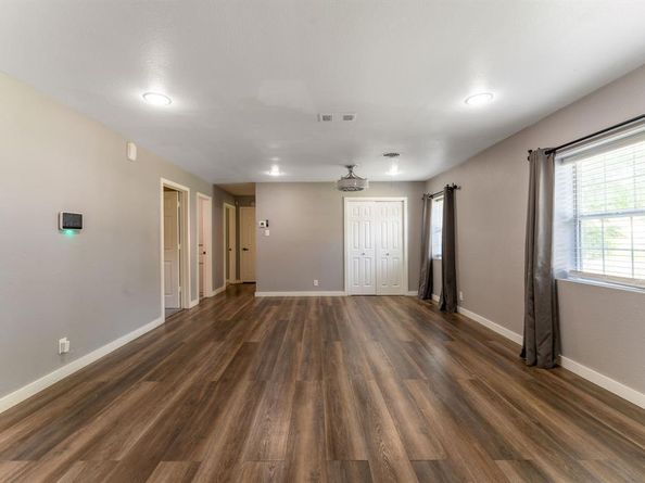 8820  Guadalupe Road , Fort Worth Texas 76116