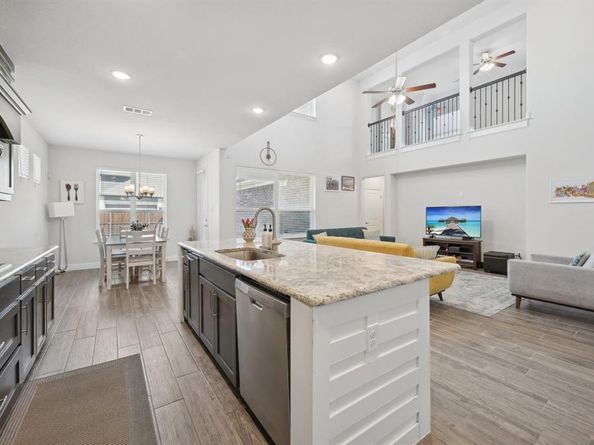 2172  Poppyvine Road , Frisco Texas 75033