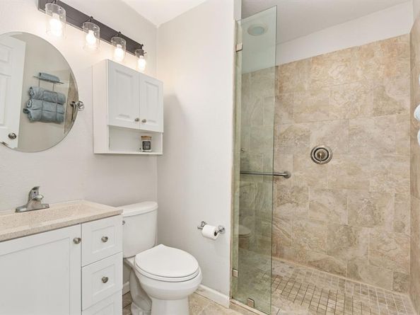 1830  Woodbury  , Carrollton Texas 75007