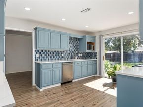 1830  Woodbury  , Carrollton Texas 75007