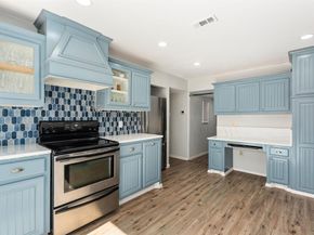 1830  Woodbury  , Carrollton Texas 75007
