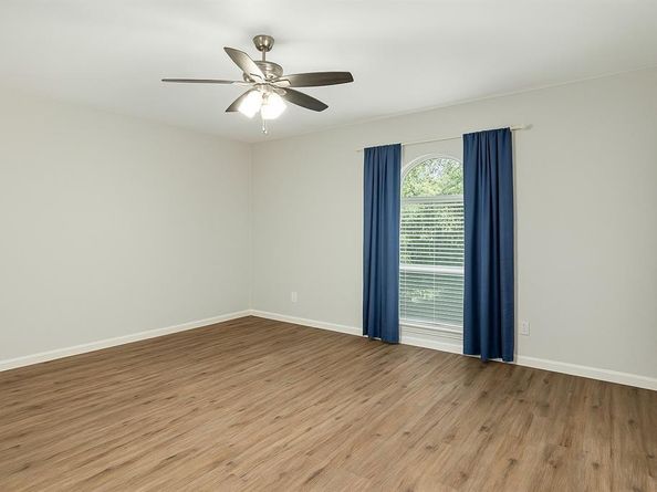 1830  Woodbury  , Carrollton Texas 75007