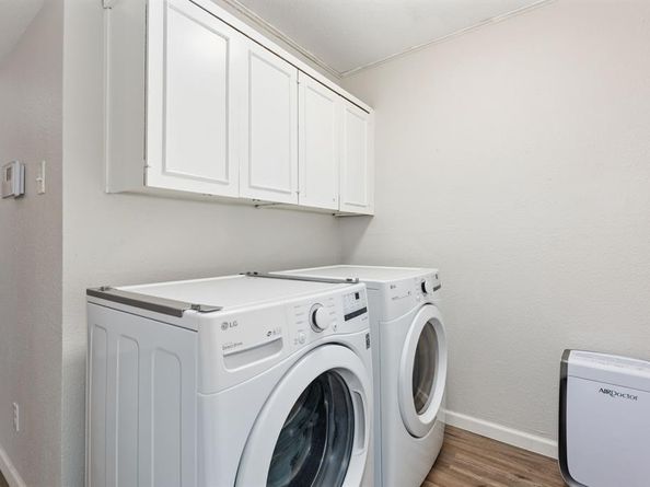 1830  Woodbury  , Carrollton Texas 75007