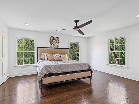 2230  Kessler Parkway , Dallas Texas 75208