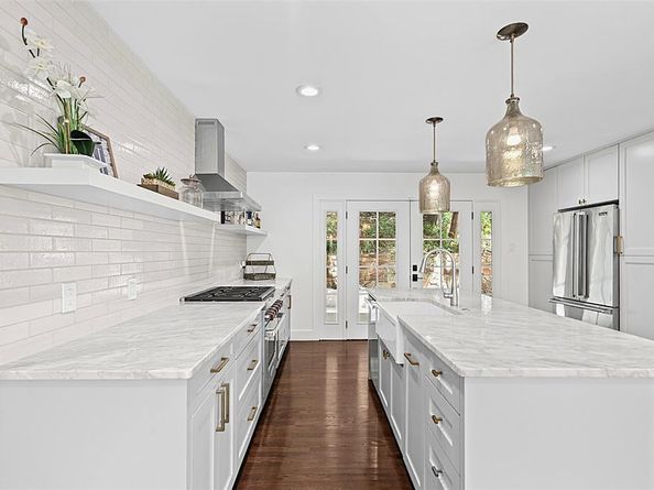 2230  Kessler Parkway , Dallas Texas 75208