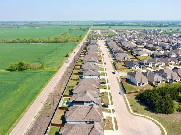 1979  Frediano Lane , McLendon Chisholm Texas 75032