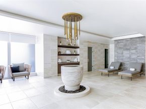 3130 N Harwood Street  1802, Dallas Texas 75201