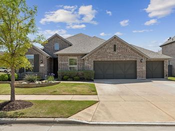 844  Elm Fork Trail 