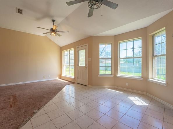 604 N Cherry Street , Aubrey Texas 76227