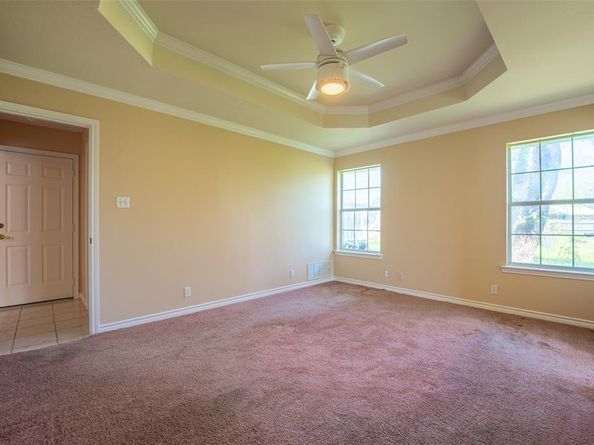 604 N Cherry Street , Aubrey Texas 76227