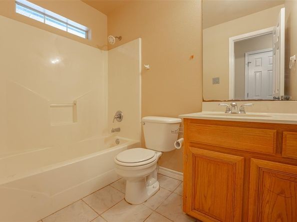 604 N Cherry Street , Aubrey Texas 76227